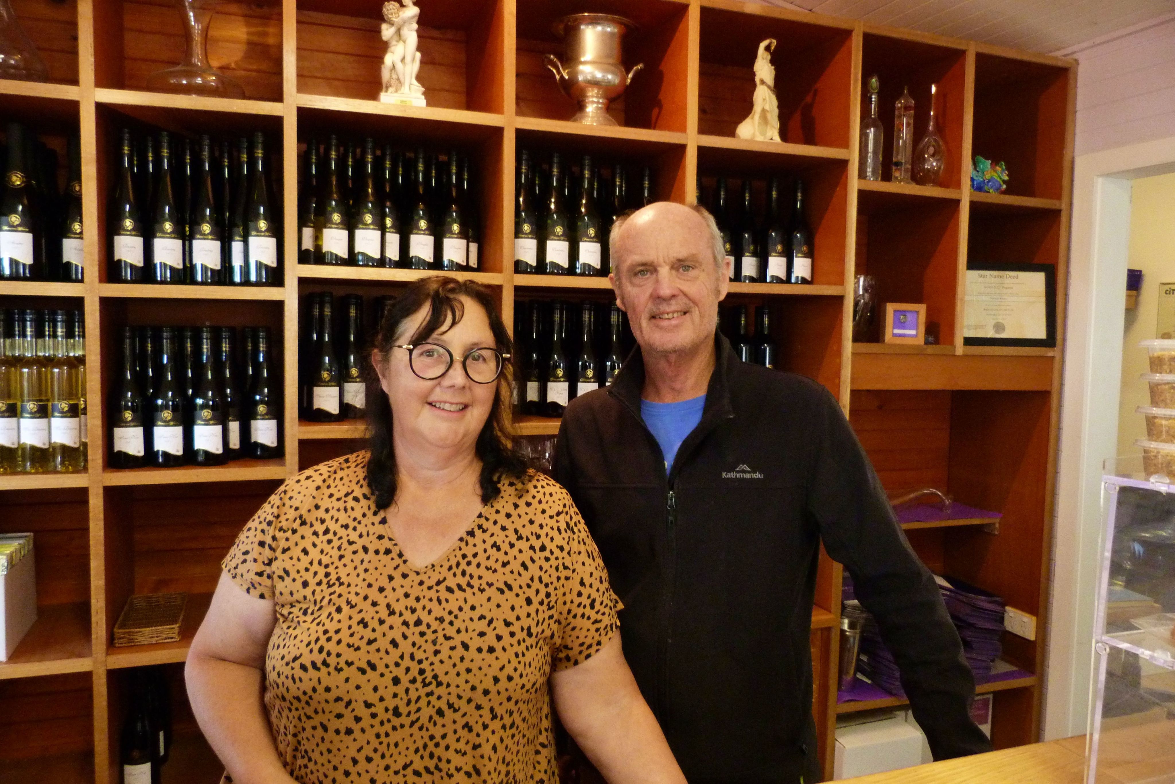 The Owners, Wendy and Michael